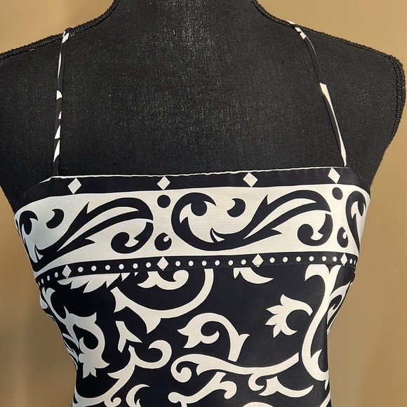 Vintage 90’s Cross Back Tilip Hem Slip Dress; Bold Graphic Black and White - Picture 4 of 9